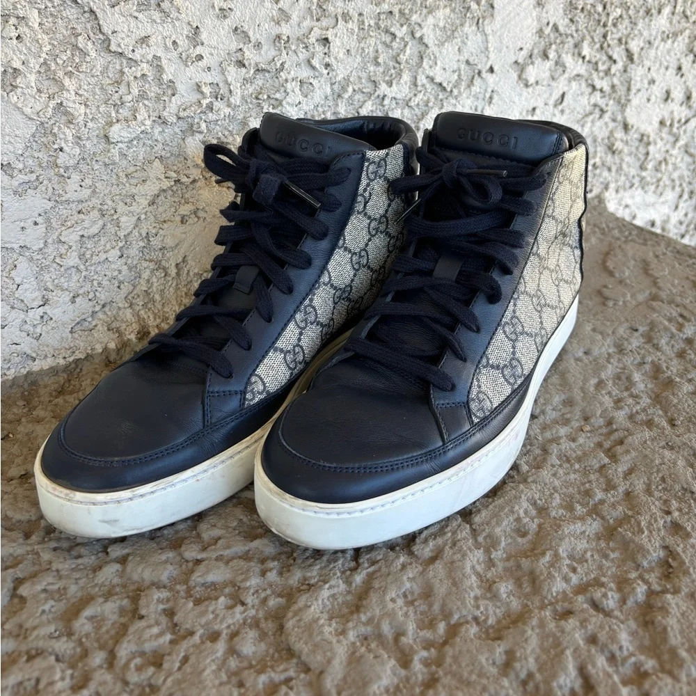 Gucci Men’s Blue & Beige GG Supreme Canvas High-Top Sneakers Size 6G - Picture 1 of 14